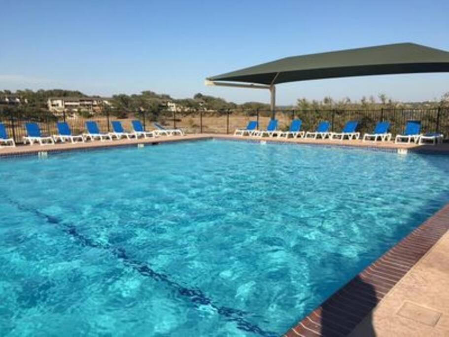 Lakeview Bungalow-Access To Lake, Pool, Gym, &Park Lago Vista Bagian luar foto