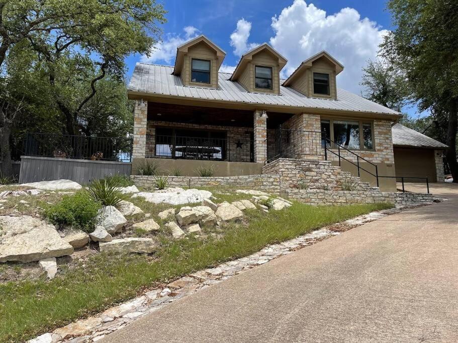 Lakeview Bungalow-Access To Lake, Pool, Gym, &Park Lago Vista Bagian luar foto